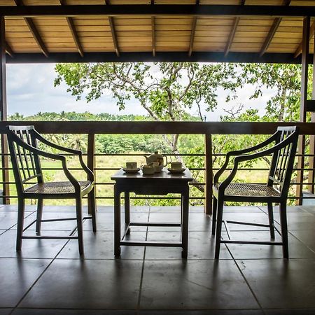 Earls Rajarata Hotel Anuradhapura Værelse billede