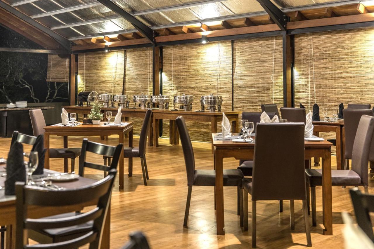 Earls Rajarata Hotel Anuradhapura Eksteriør billede