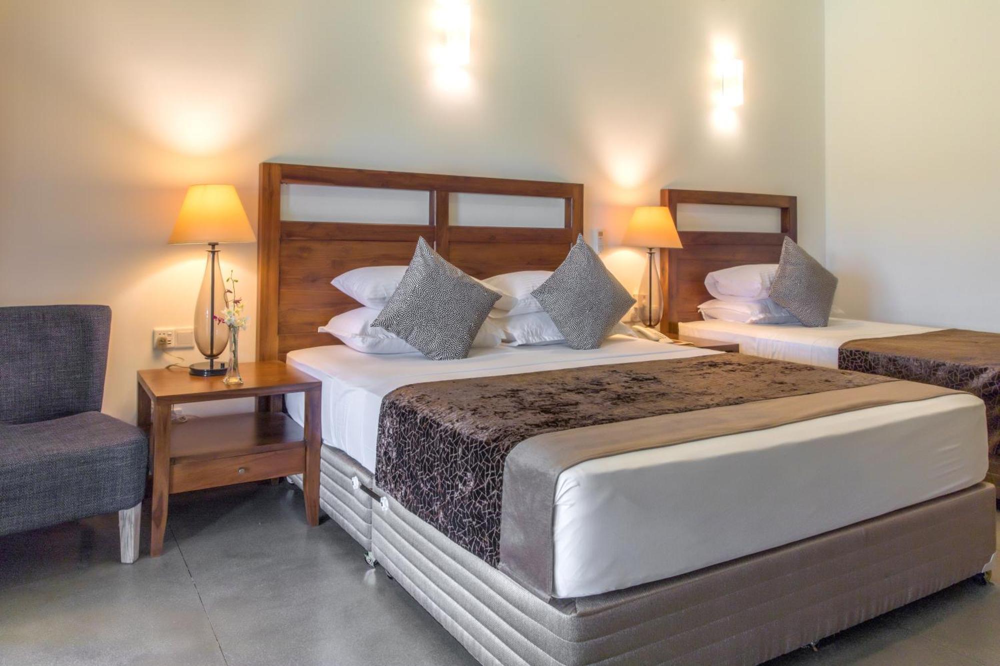 Earls Rajarata Hotel Anuradhapura Værelse billede